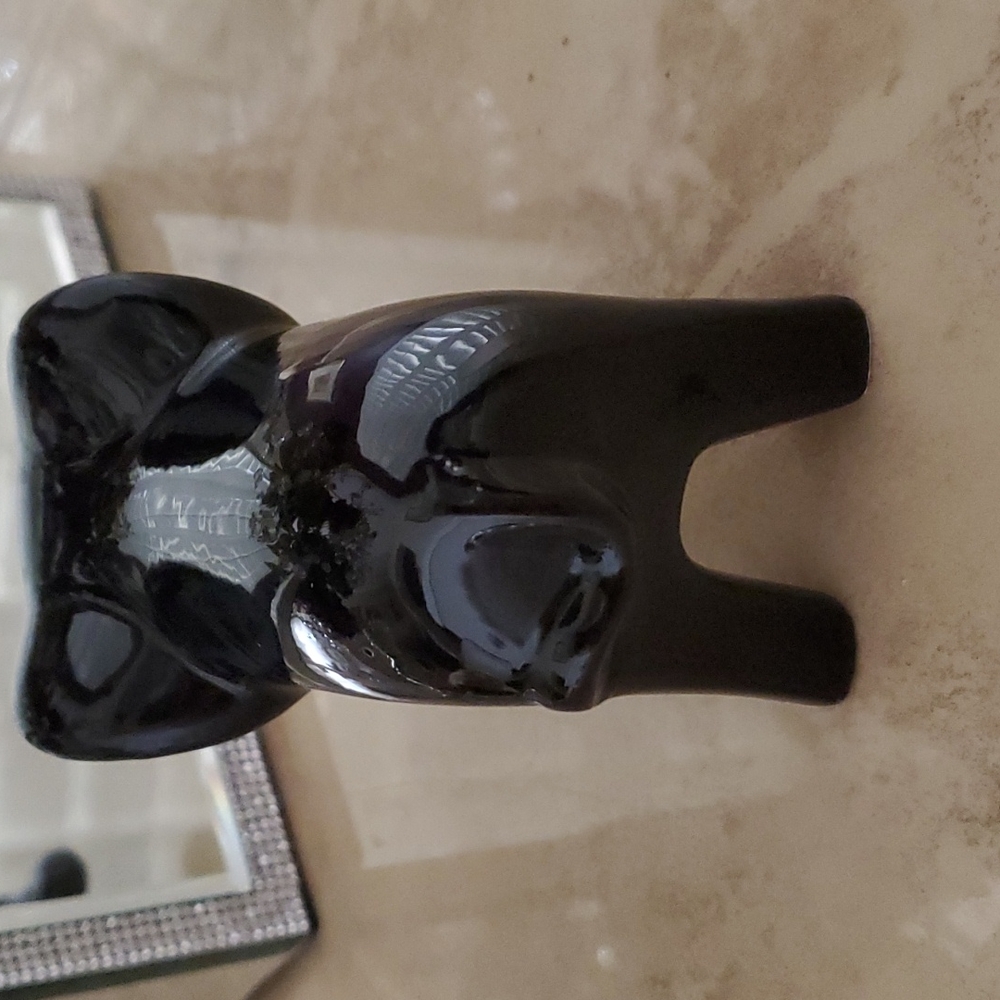 Ebony Elephant - Picture 4 of 4